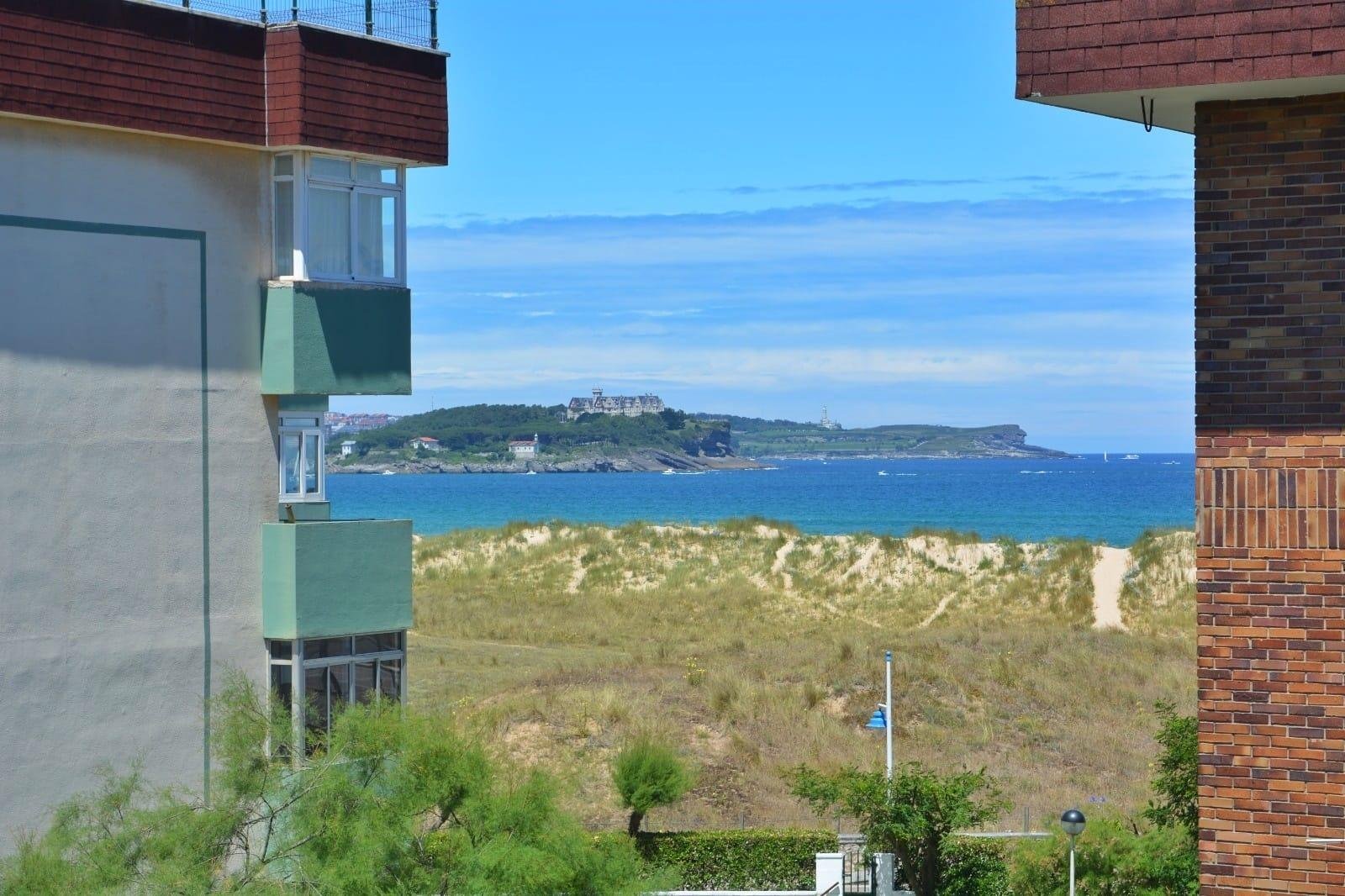 Piso de 65 m² en Ribamontán al Mar