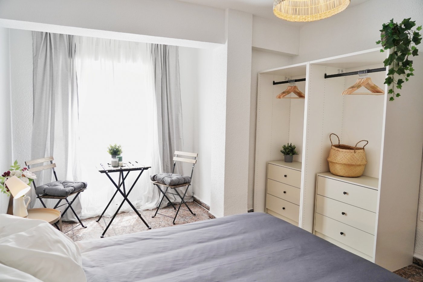 Zimmer 77 m², Valencia