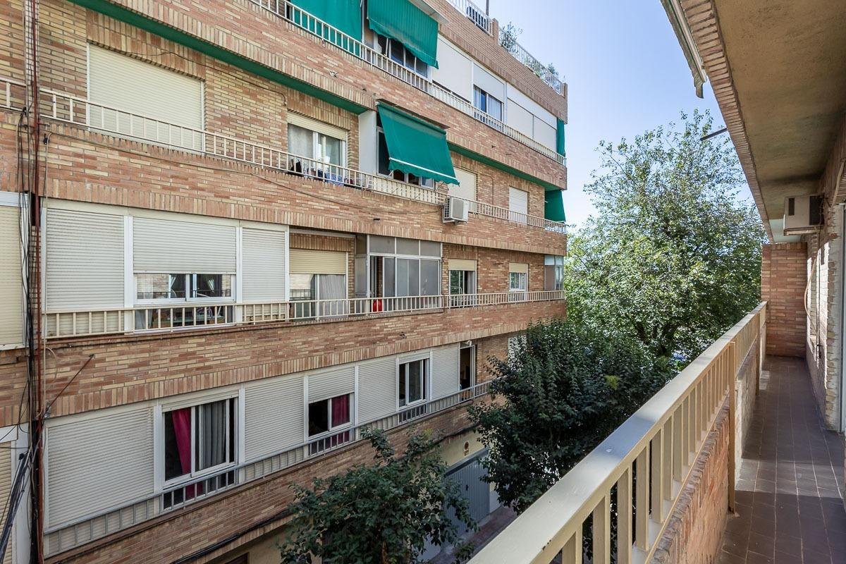 Piso de 108 m² en Granada