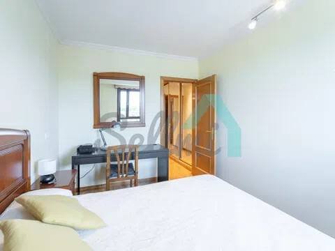 Piso de 104 m² en Oviedo