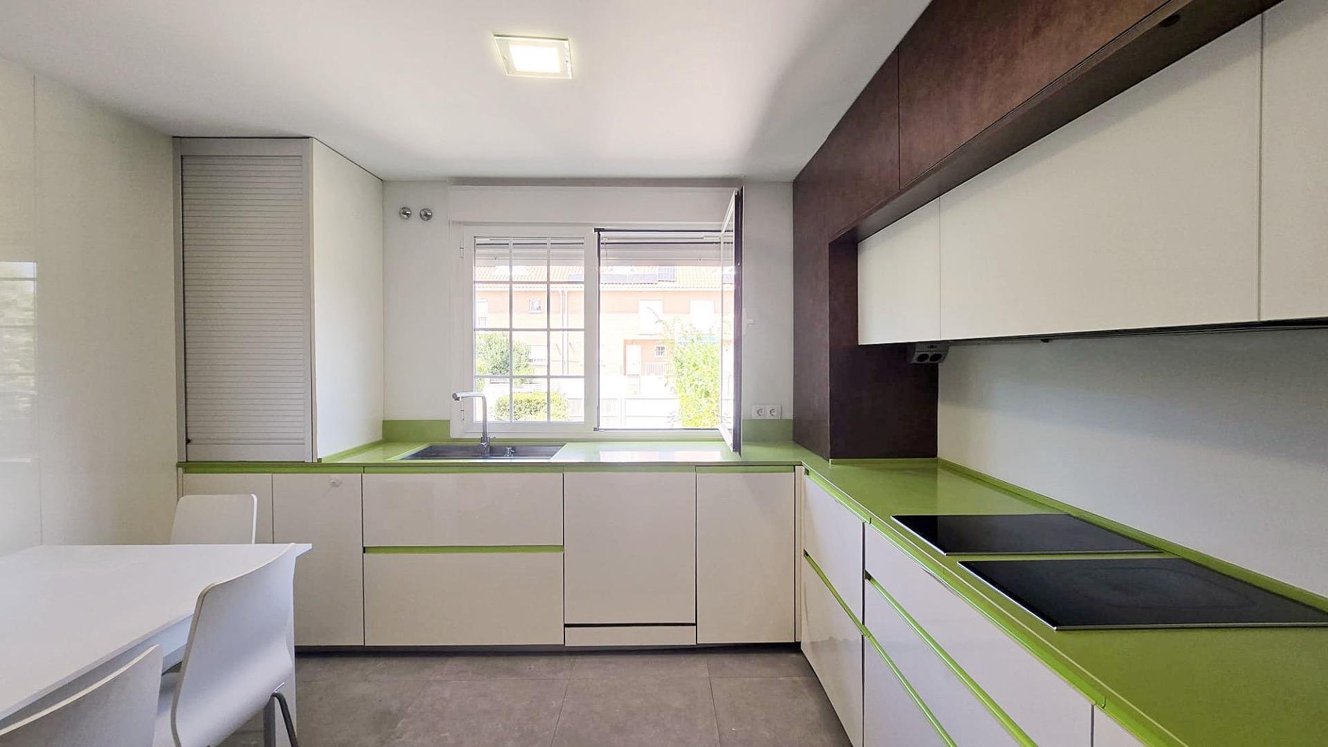 Habitación 335 m², Villanueva de la Cañada