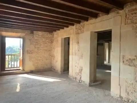 Pis de 1372 m² a Reocín