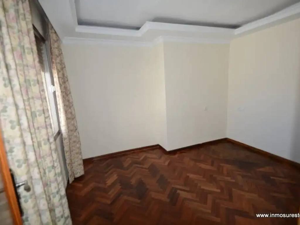 Pis de 150 m² a Oriola