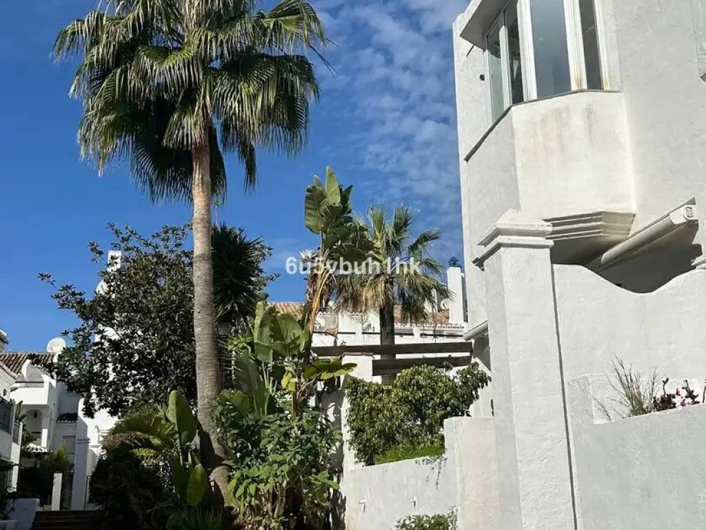 Casa de 340 m² en Marbella