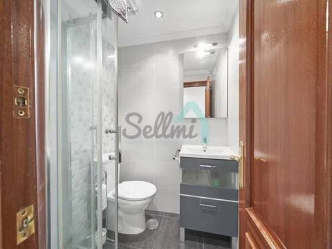 Piso de 115 m² en Oviedo
