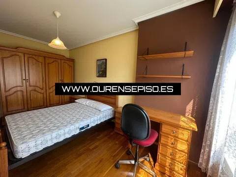 Pis de 120 m² a Ourense