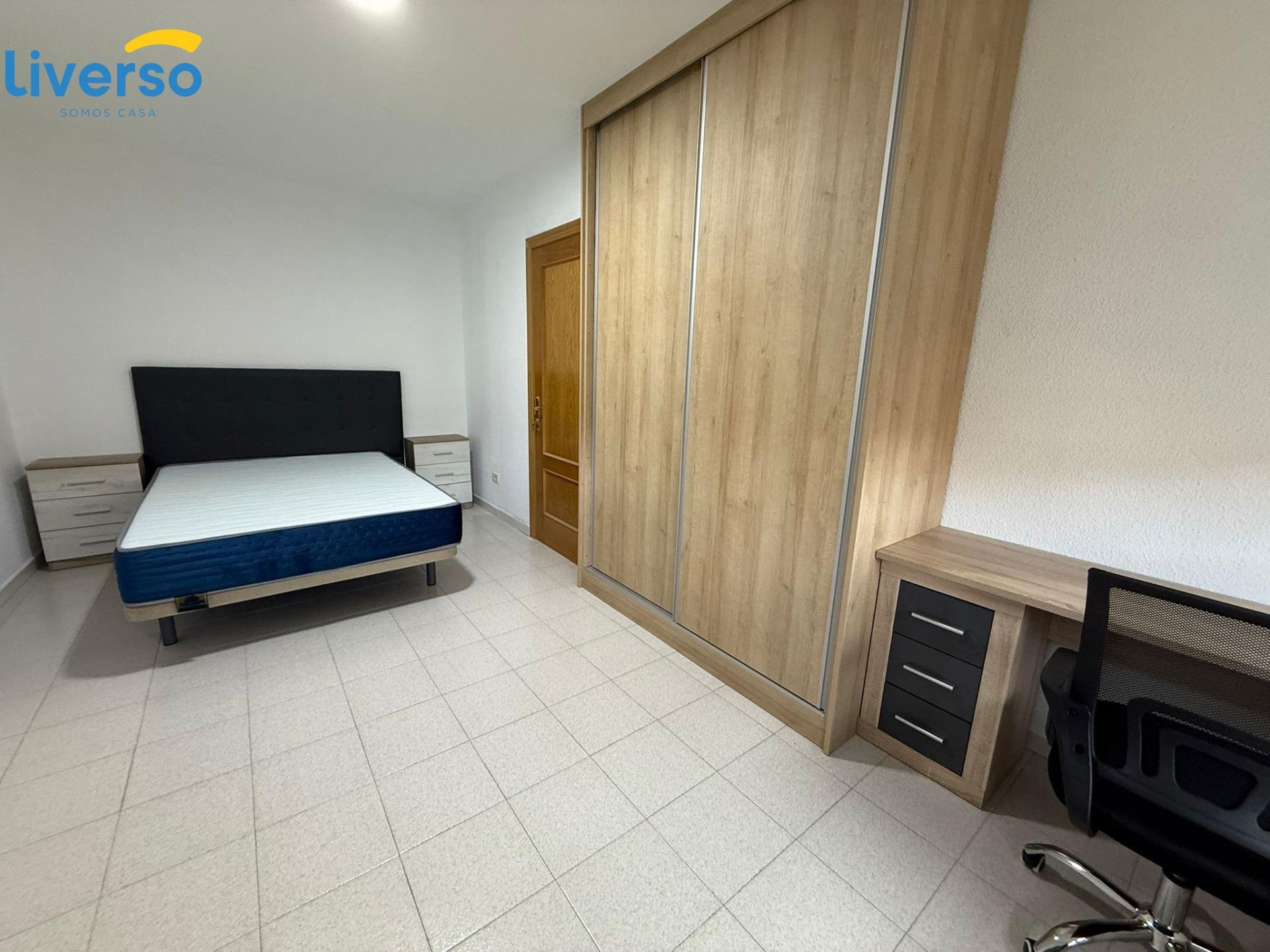 Habitación 200 m², Frandovínez
