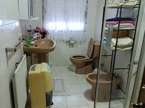Casa de 80 m² en Oleiros