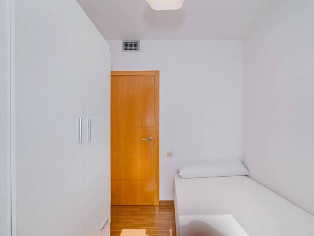 Piso de 115 m² en Granada