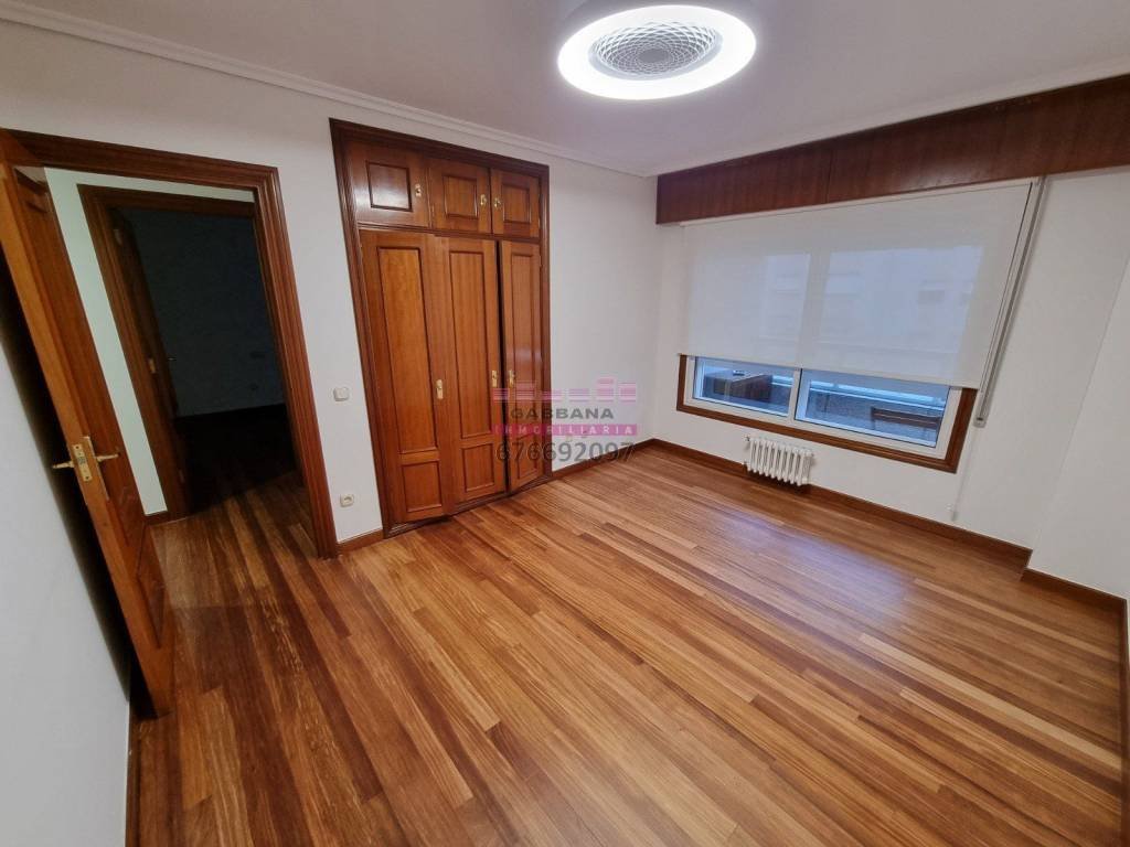 Piso de 140 m² en Vigo