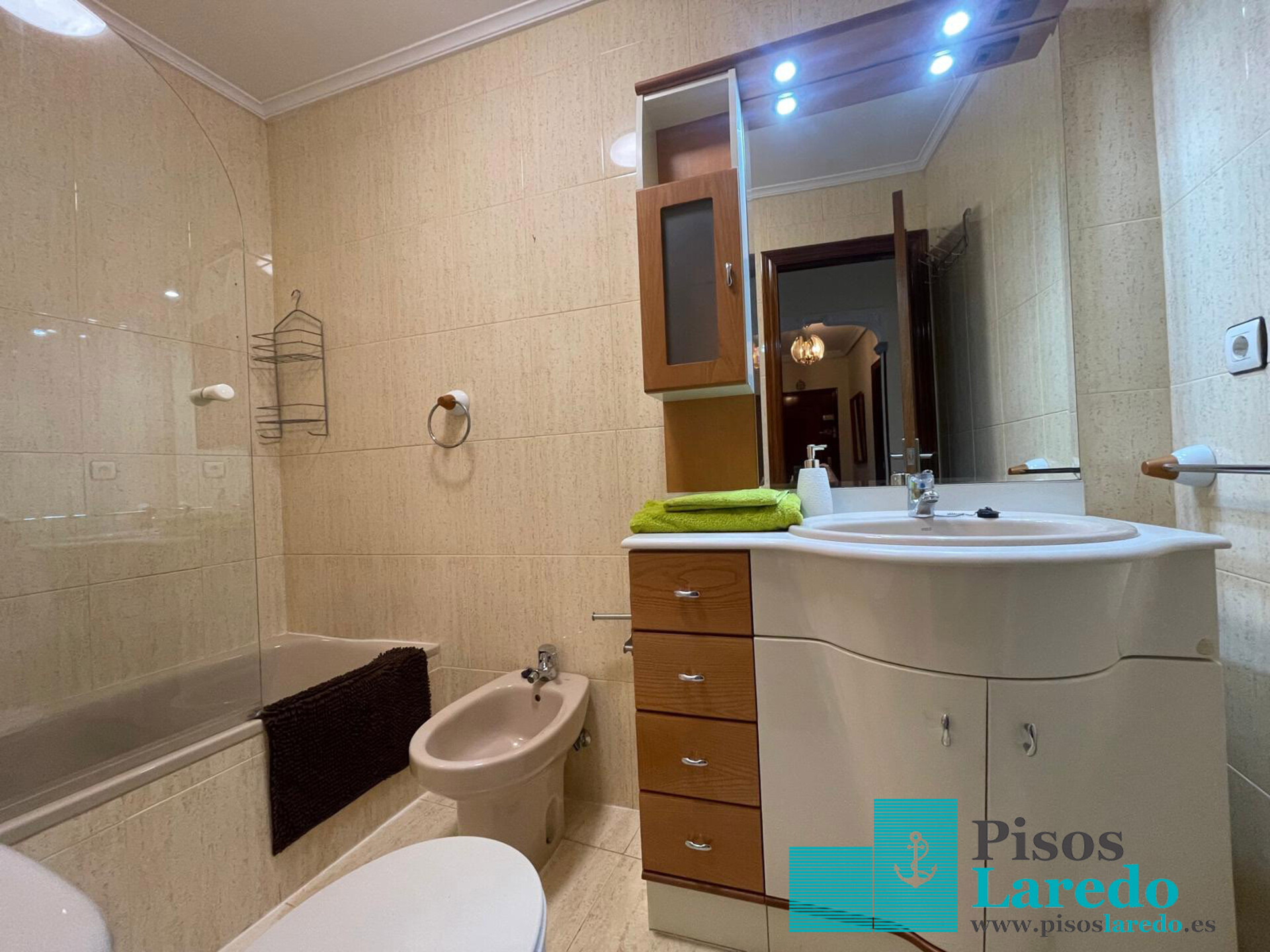 Piso de 95 m² en Colindres