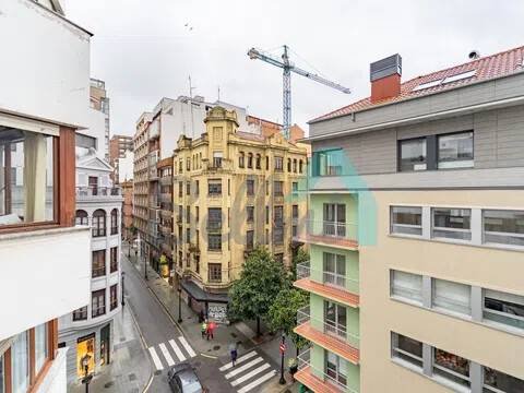 Piso de 65 m² en Gijón
