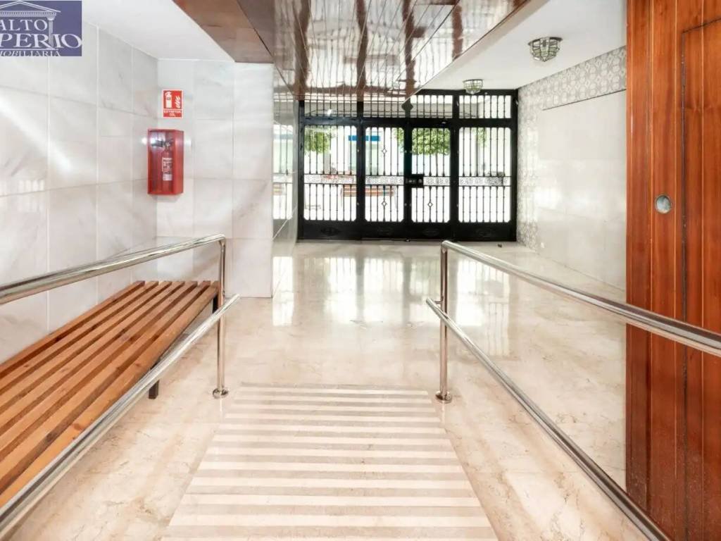Piso de 105 m² en Granada