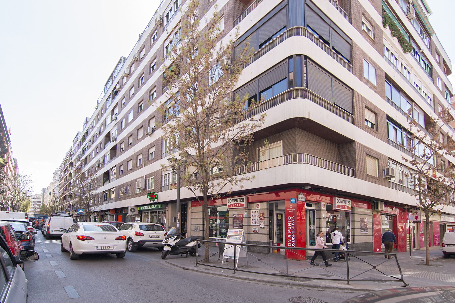 Flat 140 m² in Granada