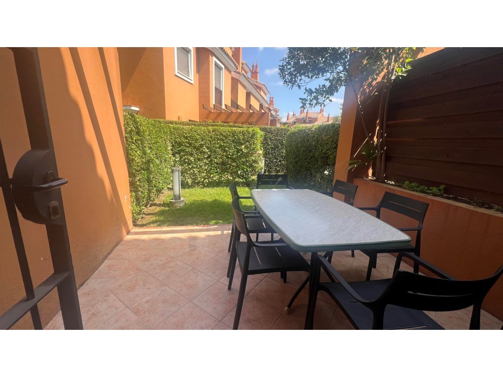 Piso de 138 m² en Lepe