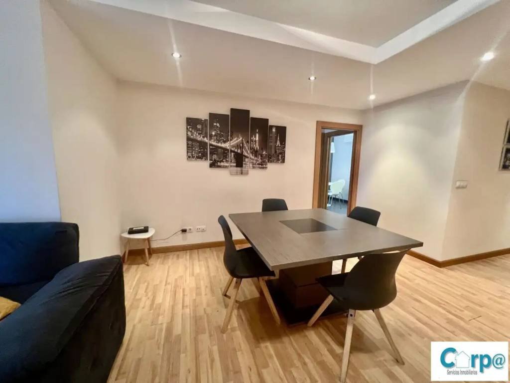 Piso de 120 m² en Pamplona
