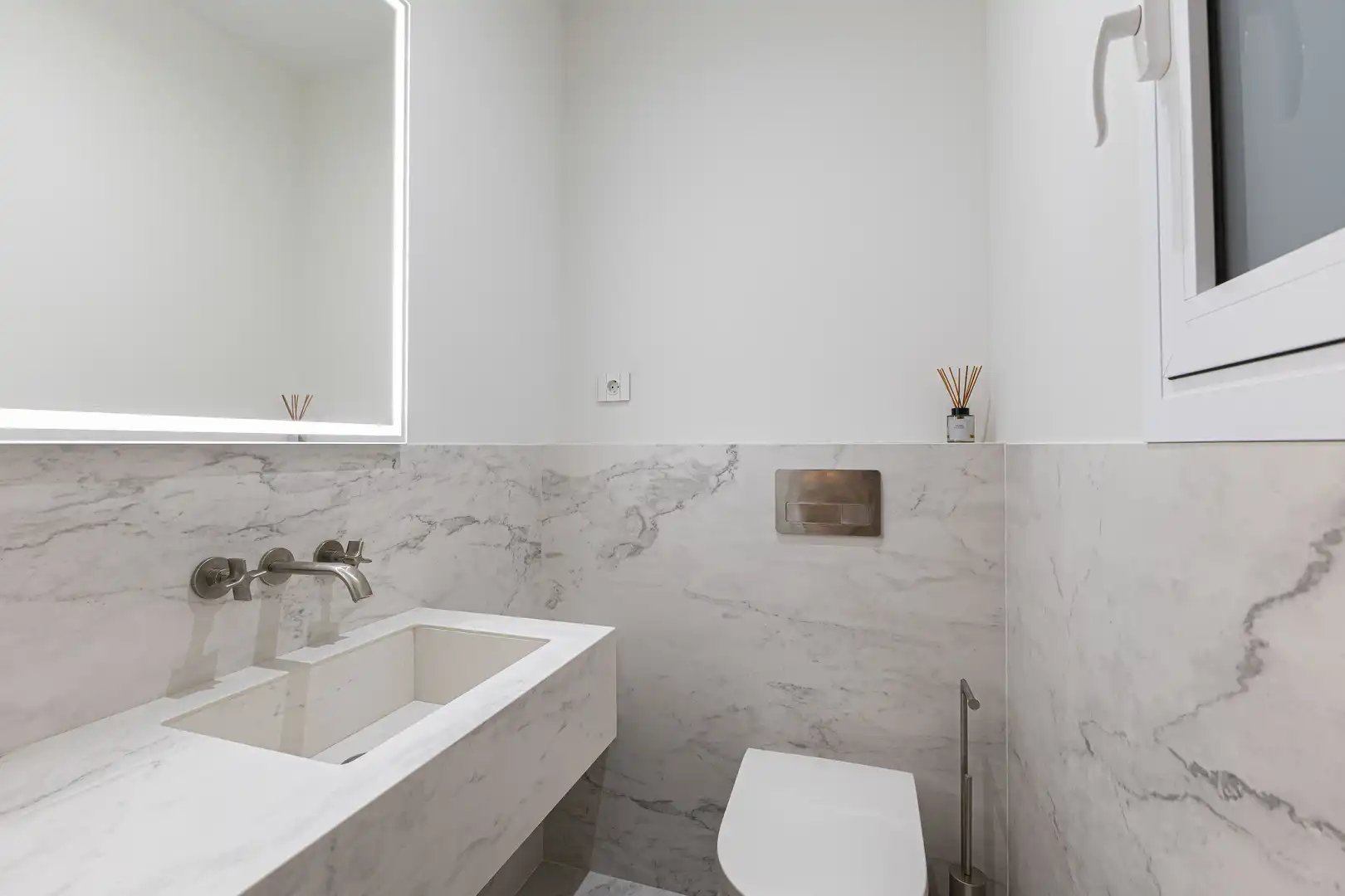 Wohnung 156 m² in Barcelona