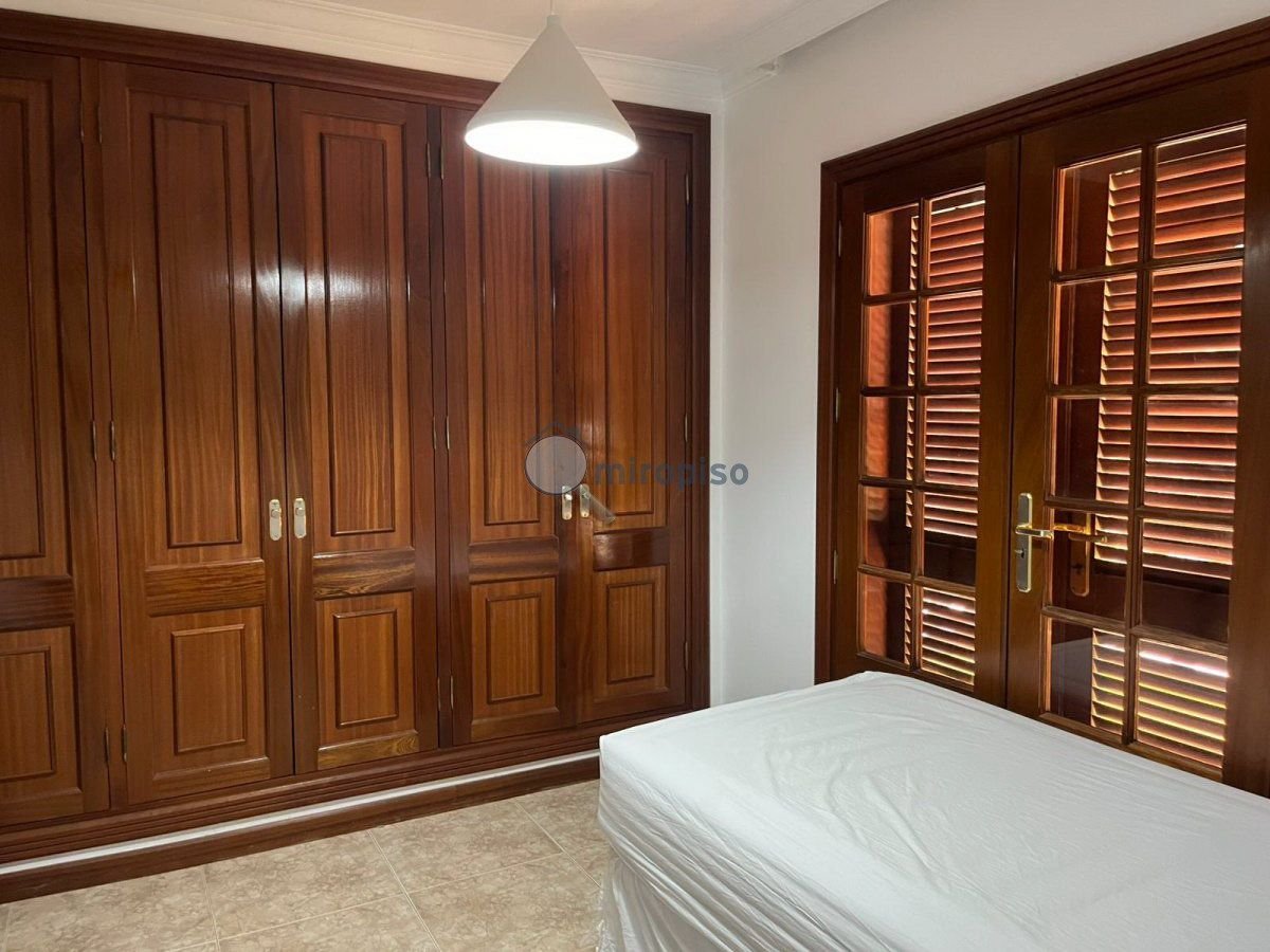 Casa de 633 m² en El Rosario