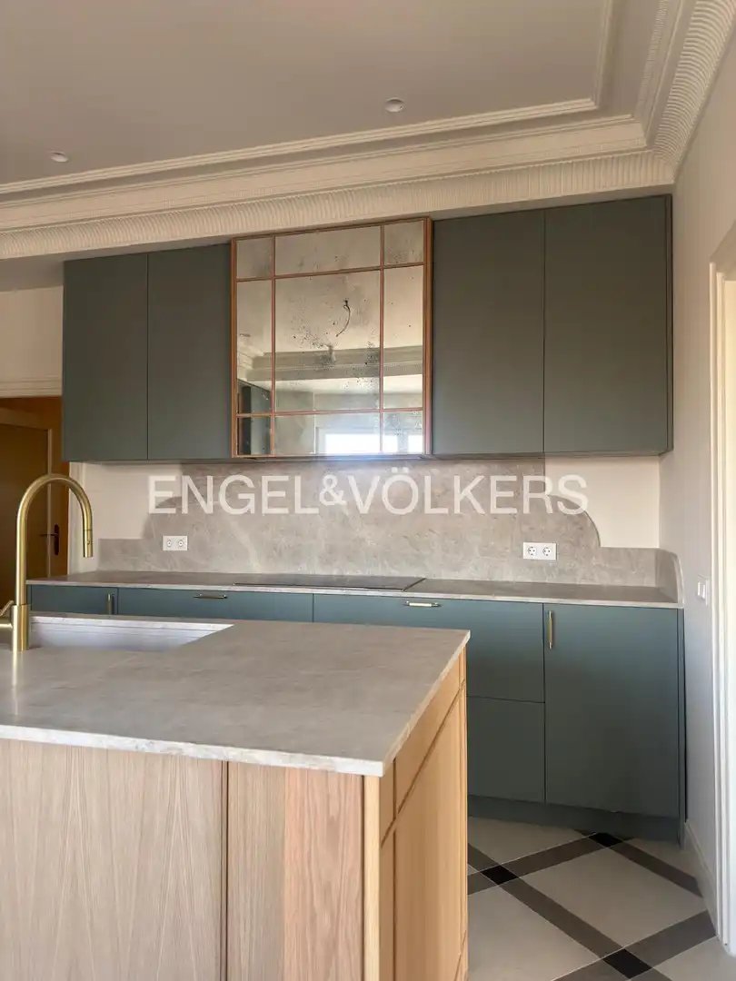 Piso de 350 m² en Madrid