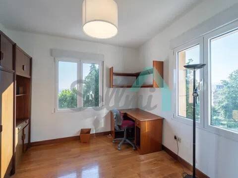 Piso de 212 m² en Oviedo