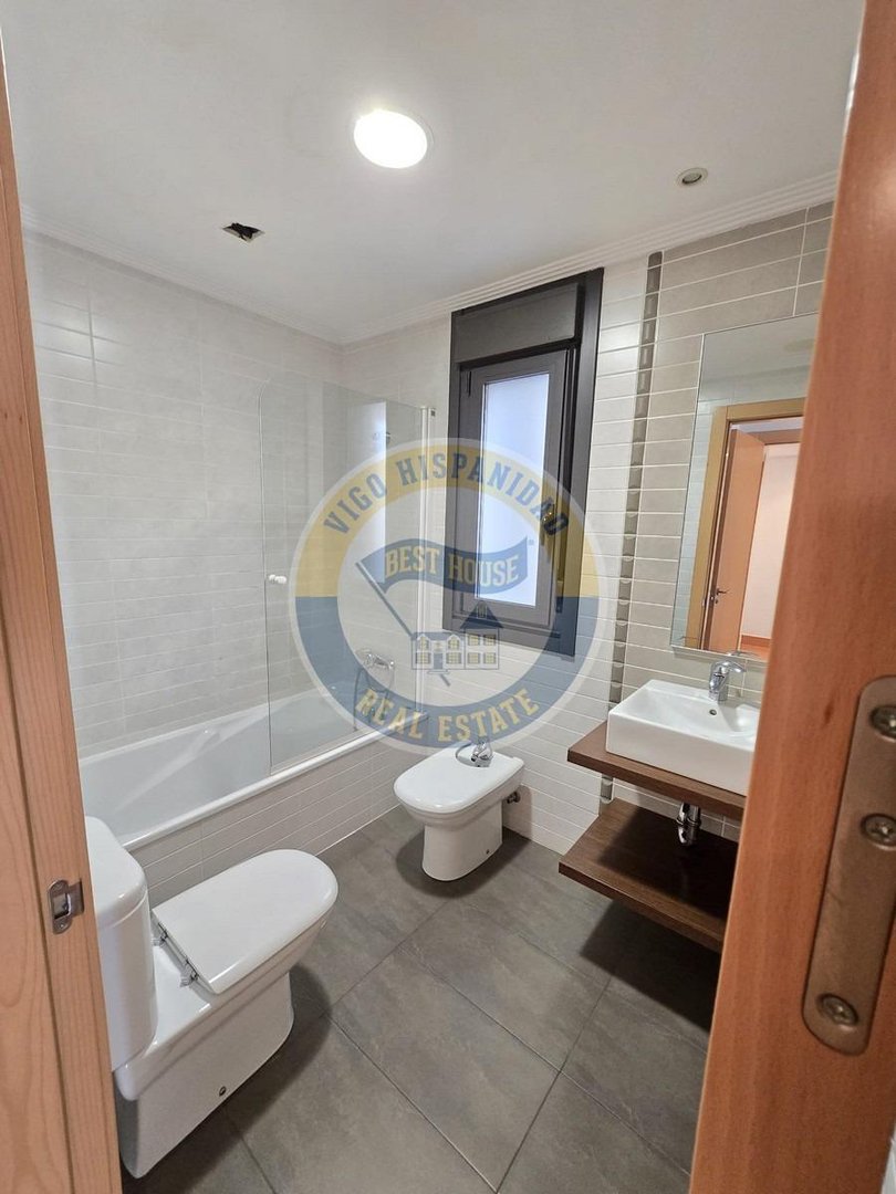 Piso de 75 m² en Vigo