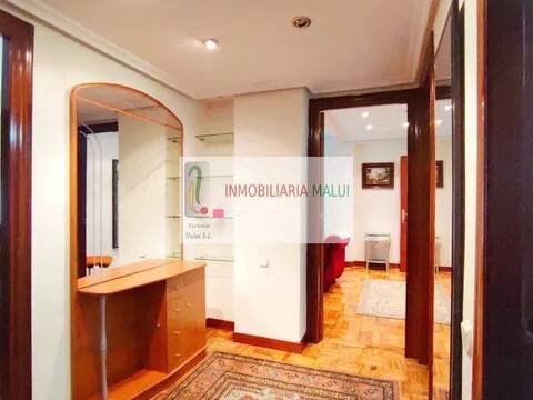 Piso de 95 m² en Oviedo