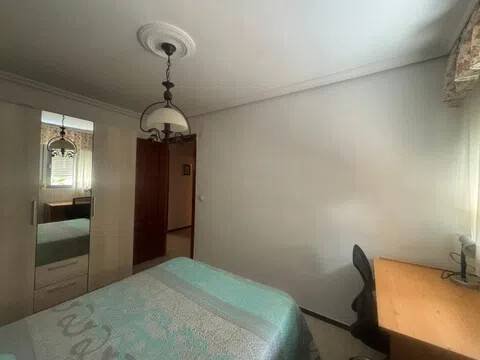 Piso de 80 m² en Sevilla