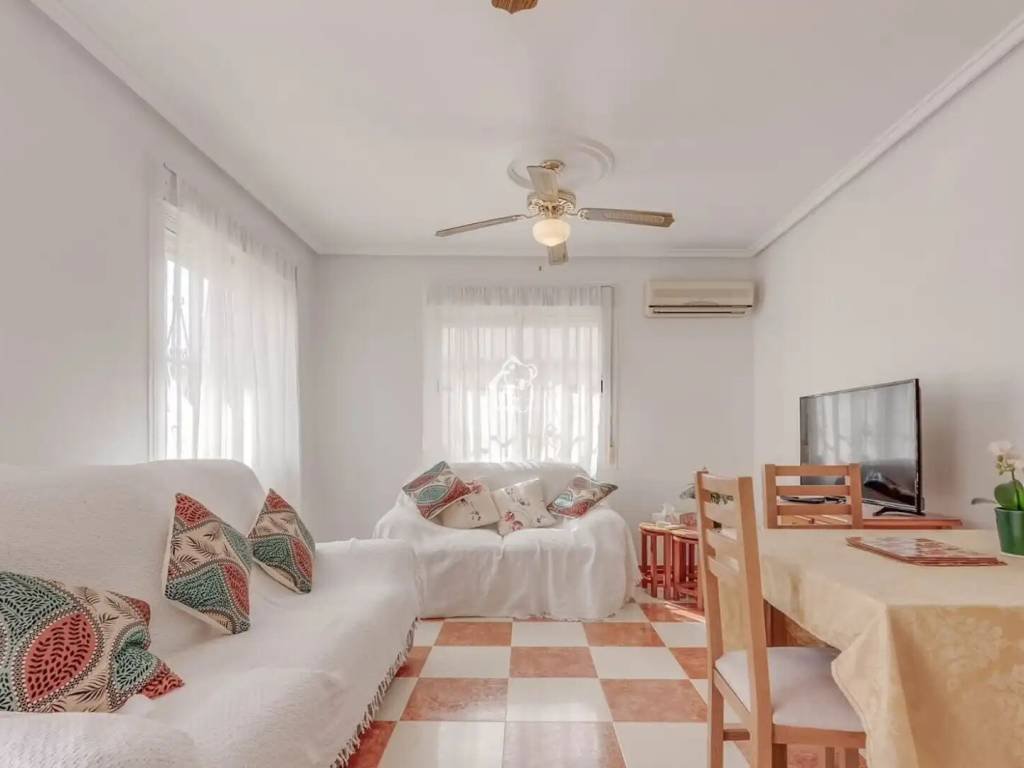 Casa de 88 m² a Rojals