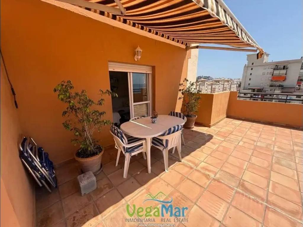 Wohnung 70 m² in Almuñécar