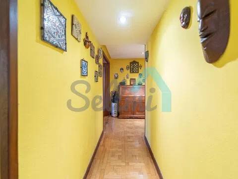 Piso de 120 m² en Oviedo