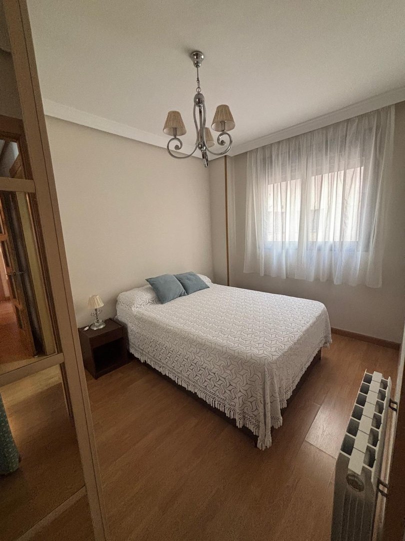Wohnung 100 m² in Granada