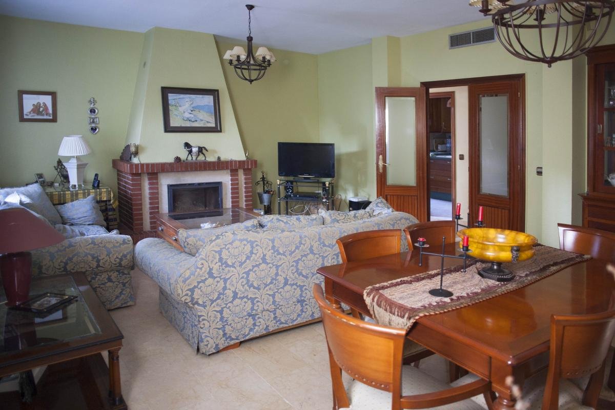 Habitación en alquiler, Sanlúcar la Mayor
