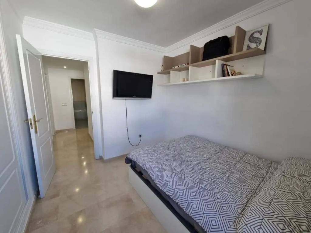 Piso de 180 m² en Estepona