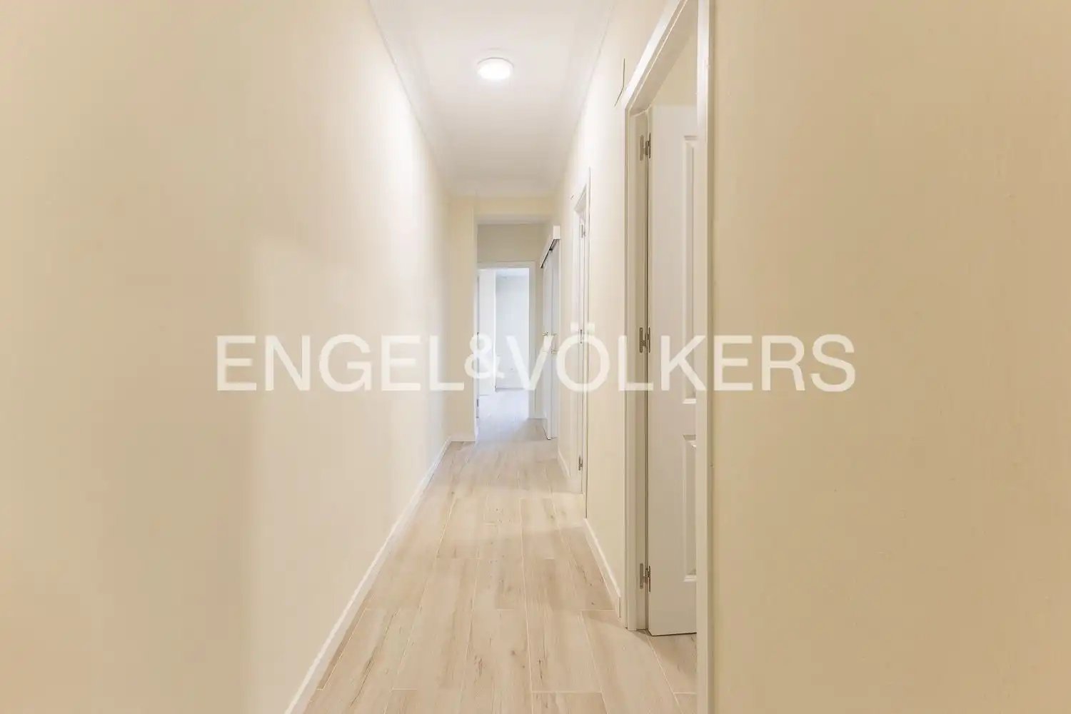 Pis de 81 m² a València