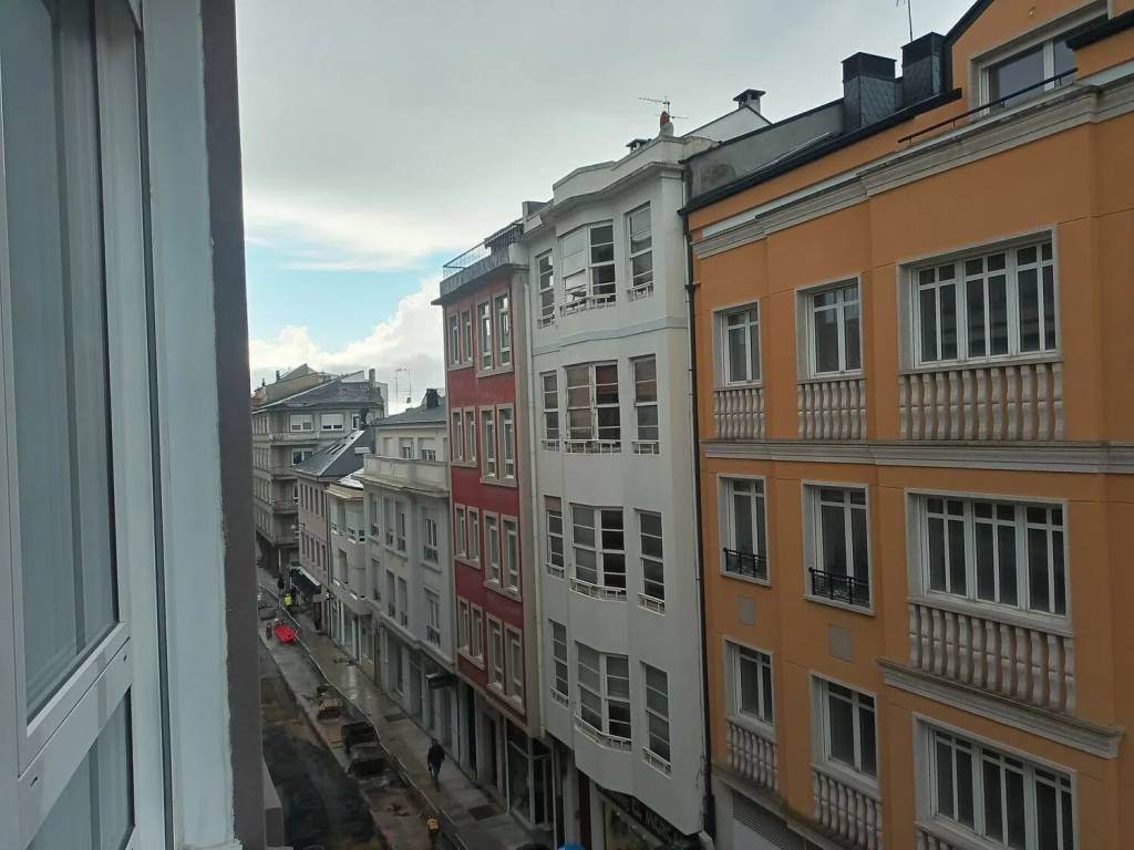 Piso de 100 m² en Lugo