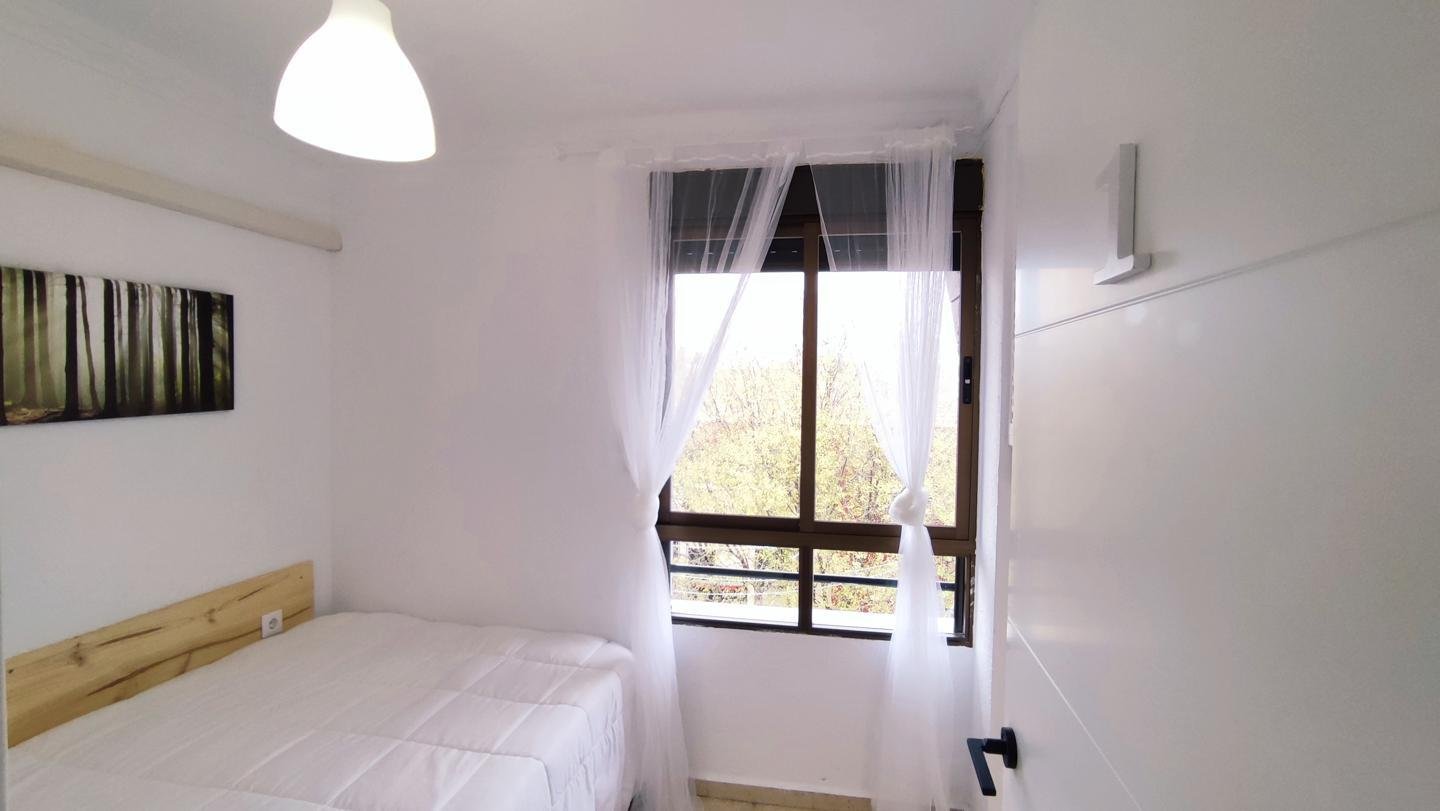 Habitación 76 m², Granada