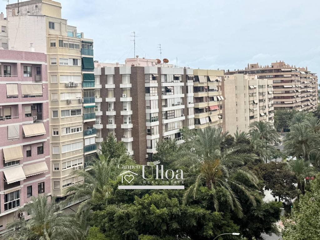 Pis de 121 m² a Alacant