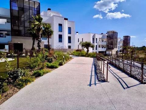 Piso de 324 m² en Estepona
