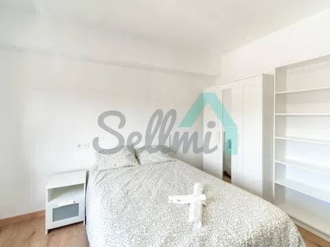 Habitación 92 m², Oviedo