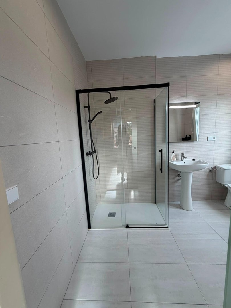 Casa de 328 m² en Gijón