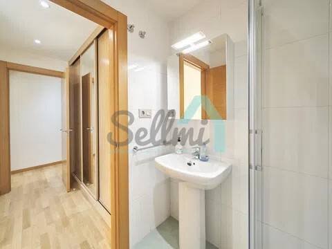 Piso de 68 m² en Oviedo