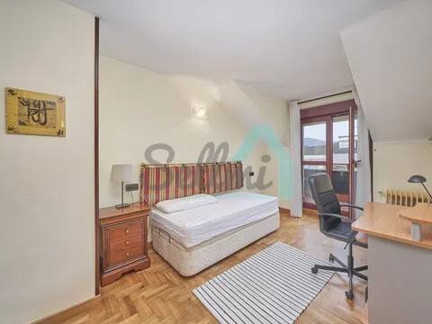 Wohnung 130 m² in Oviedo