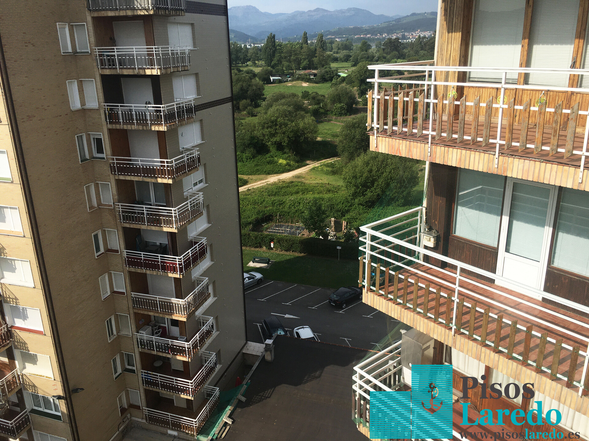Piso de 85 m² en Laredo