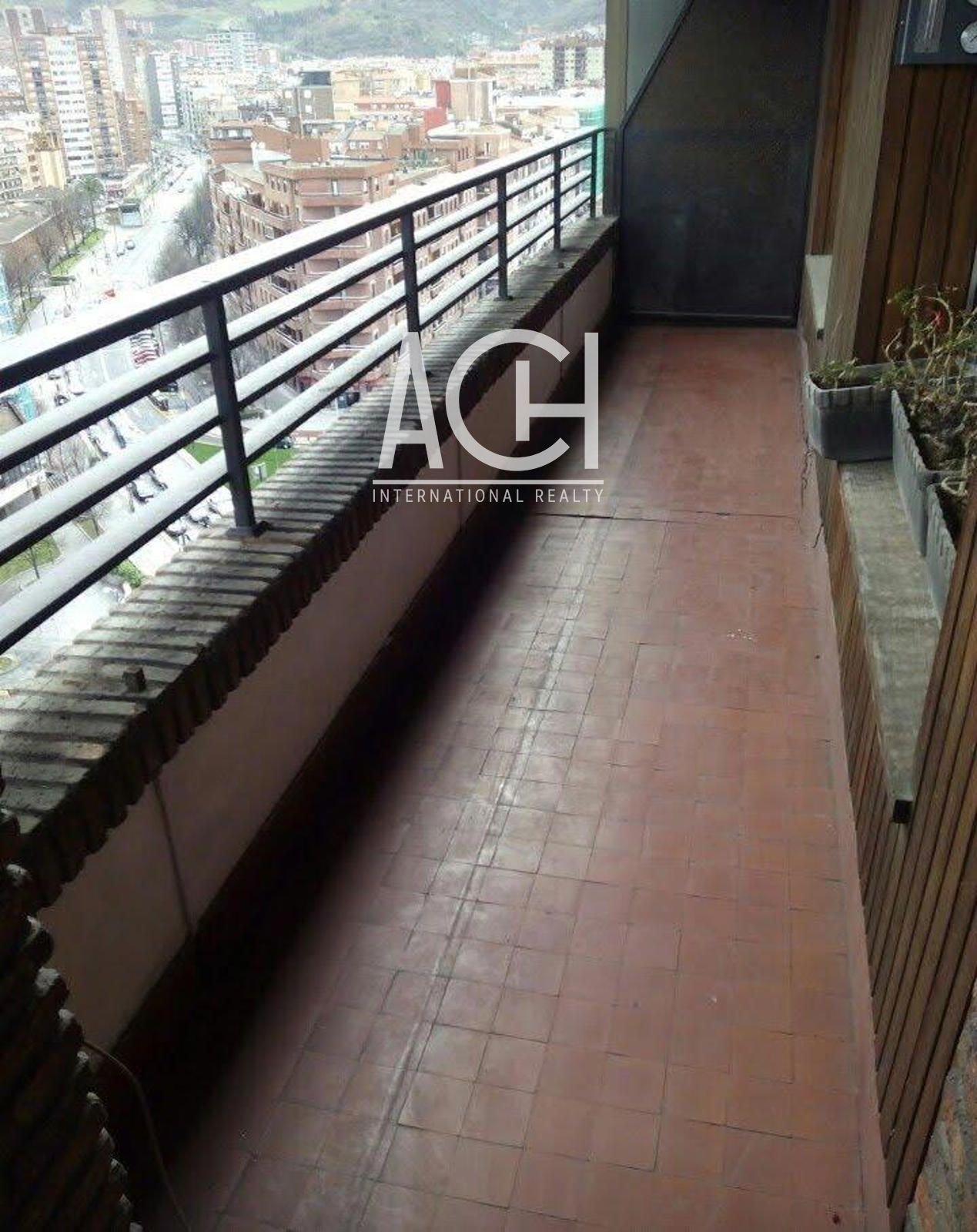 Piso de 140 m² en Bilbao
