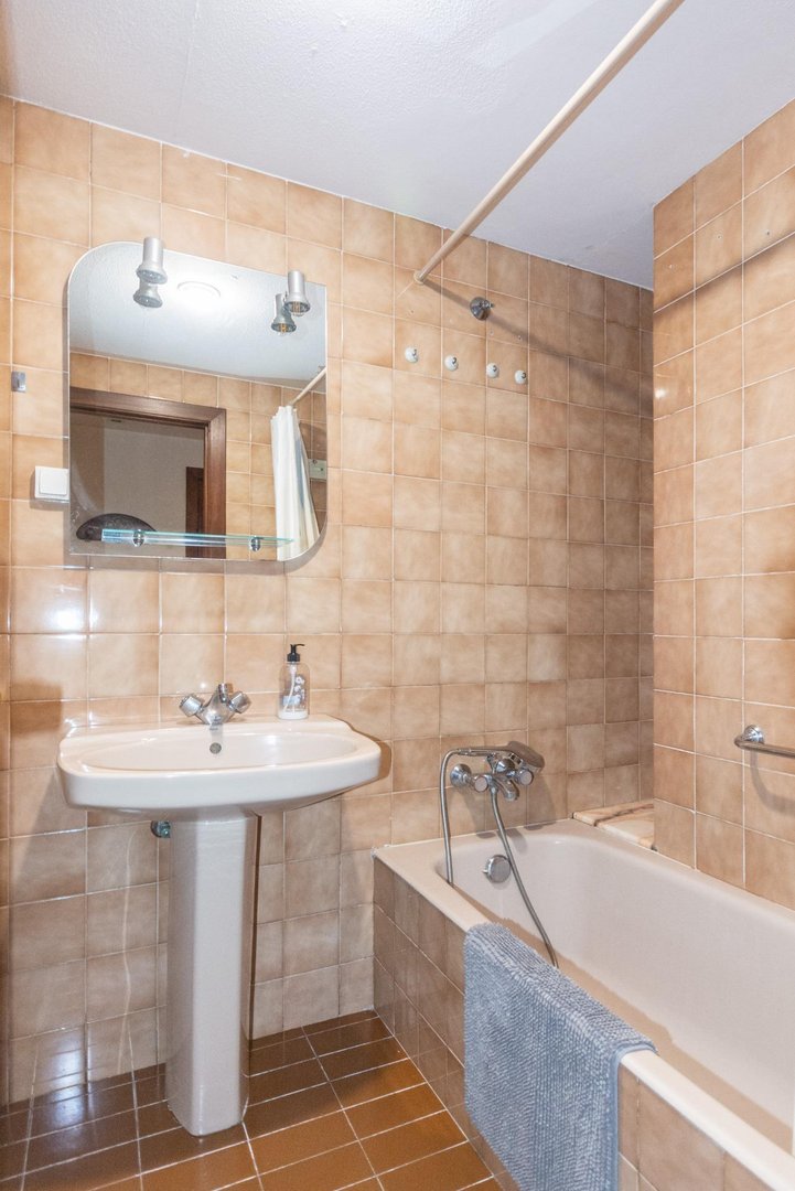 Piso de 63 m² en Oviedo