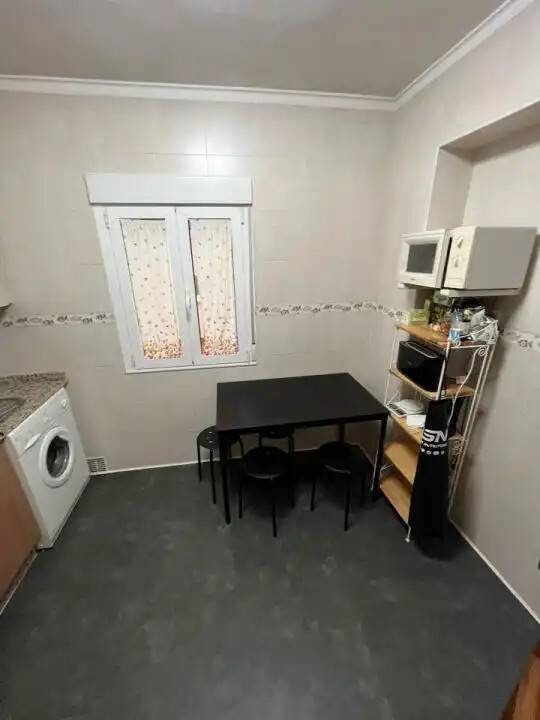 Pis de 100 m² a Ourense