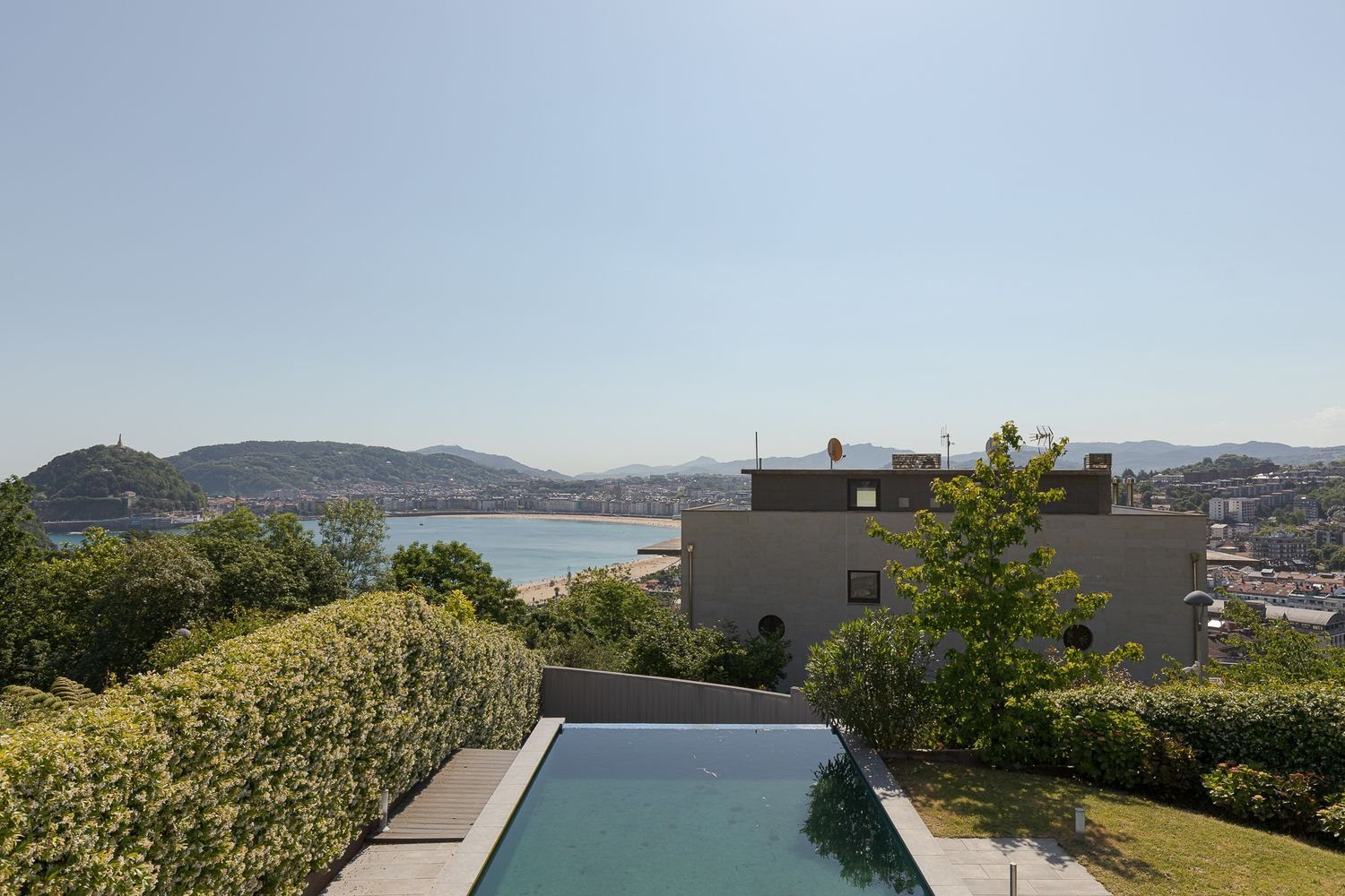 Wohnung 250 m² in Donostia / San Sebastián