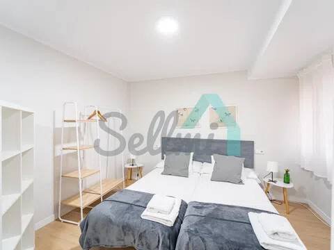 Piso de 80 m² en Oviedo
