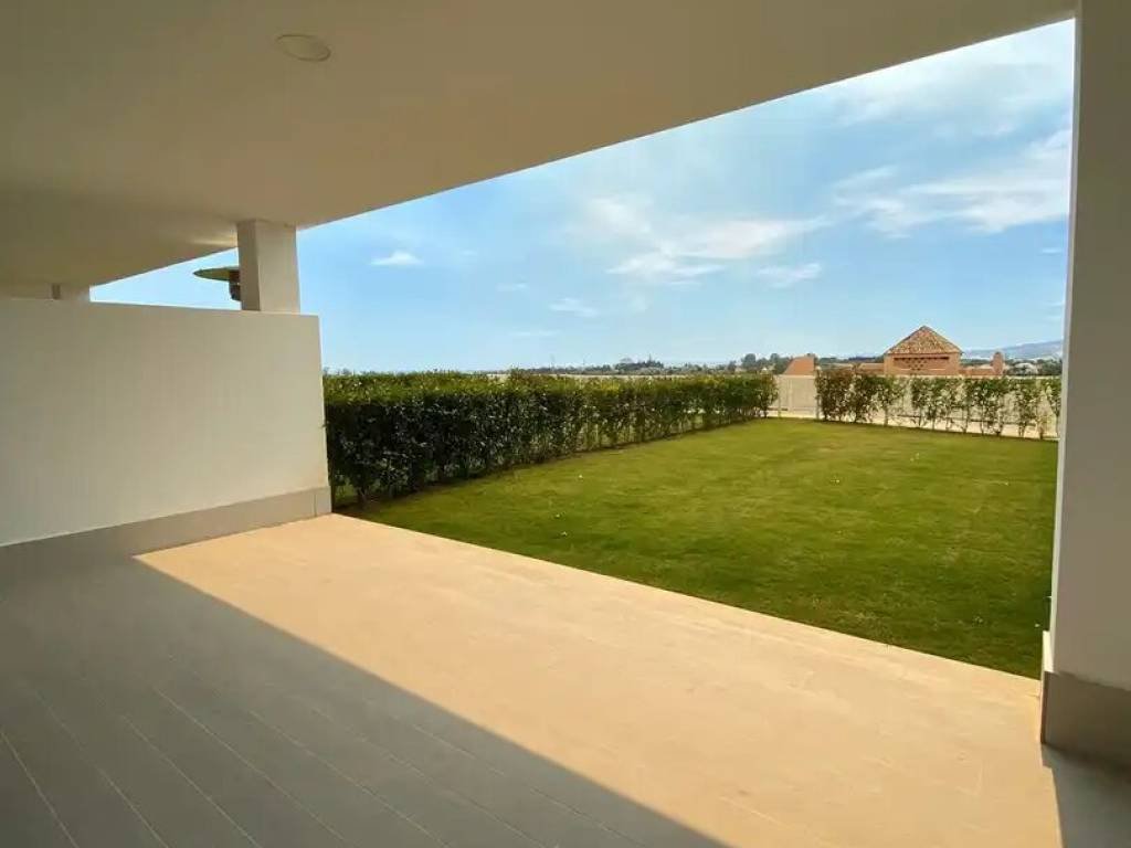 Piso de 70 m² en Estepona