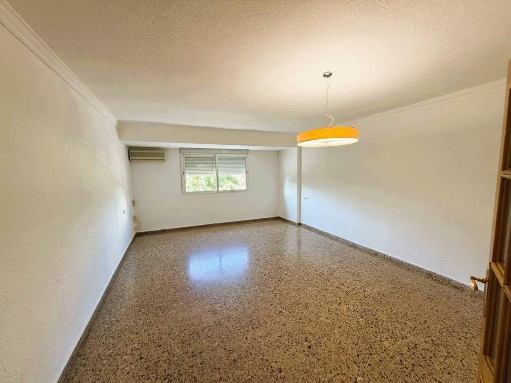 Piso de 128 m² en Quart de Poblet